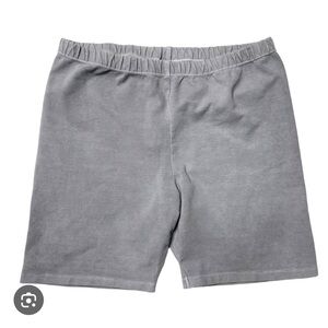 Skims outdoor collection biker shorts M